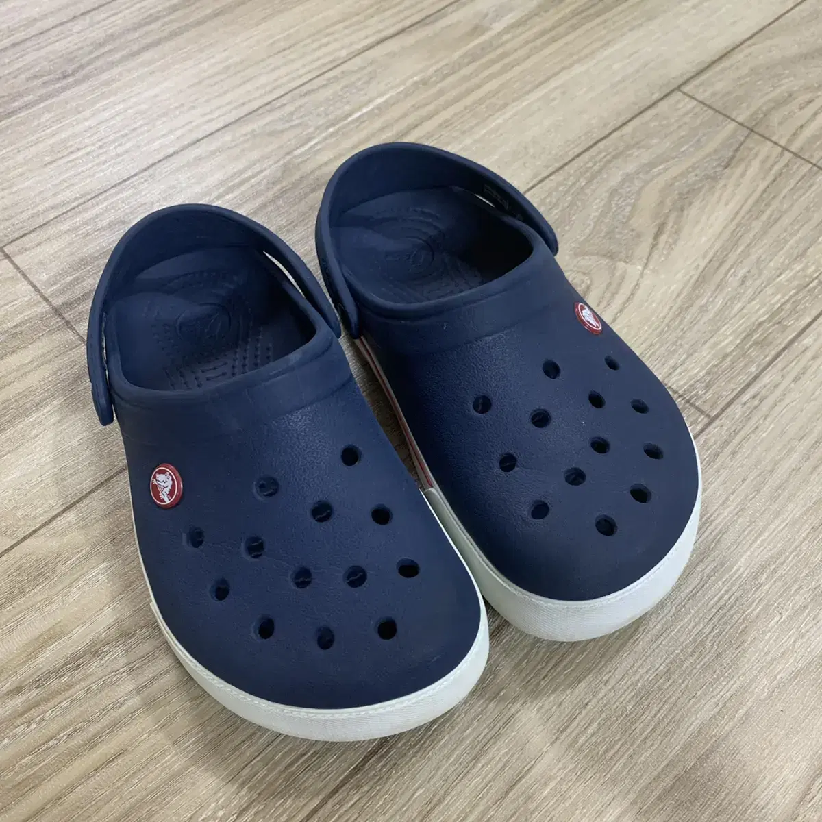 크록스 신발(crocs)